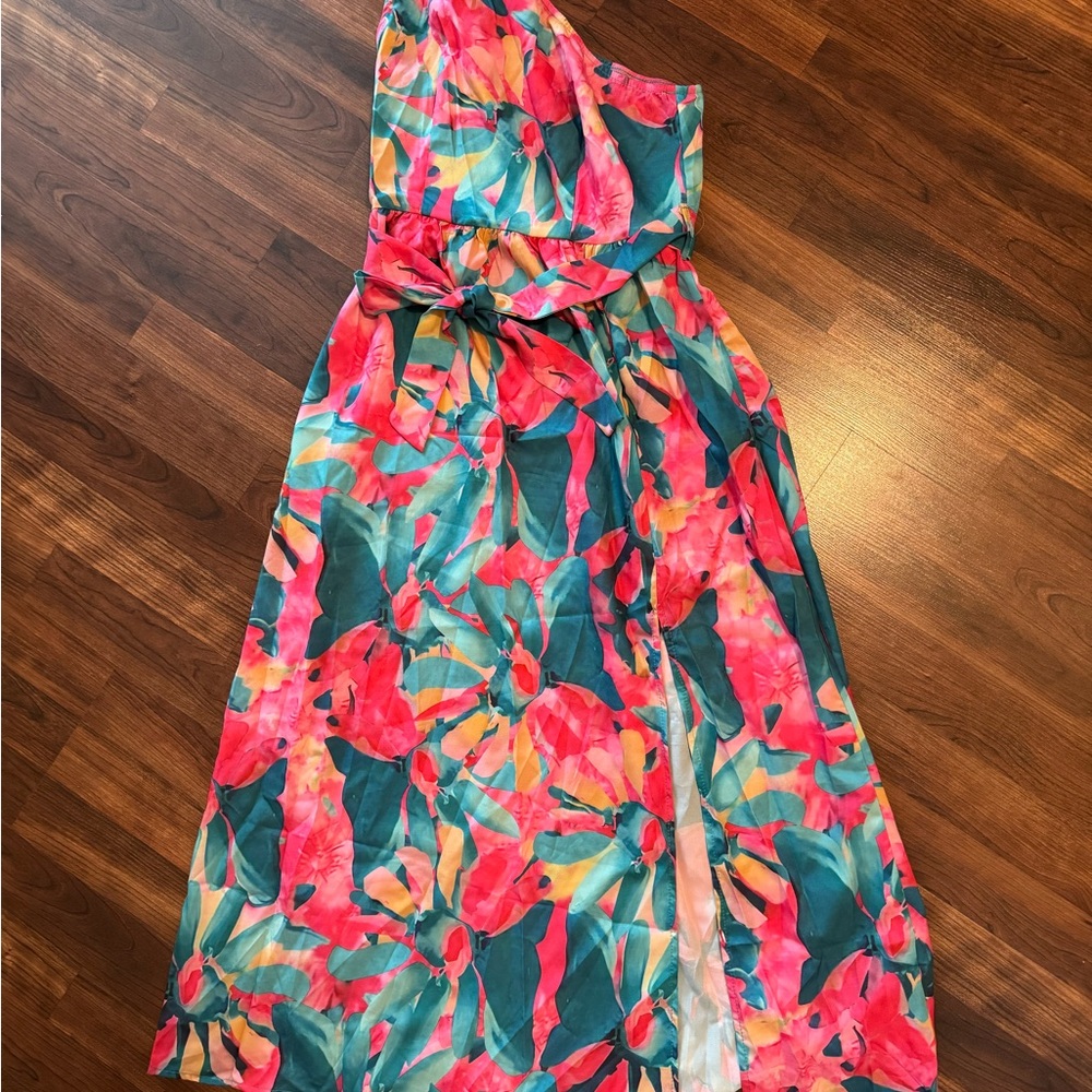 Floral One-Shoulder Maxi Dress